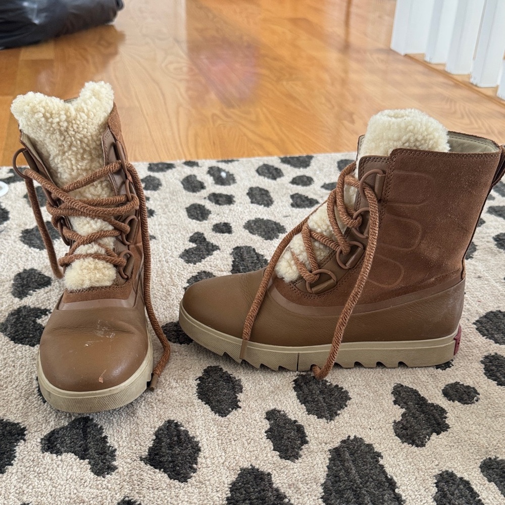 Cozy Brown Winter Boots